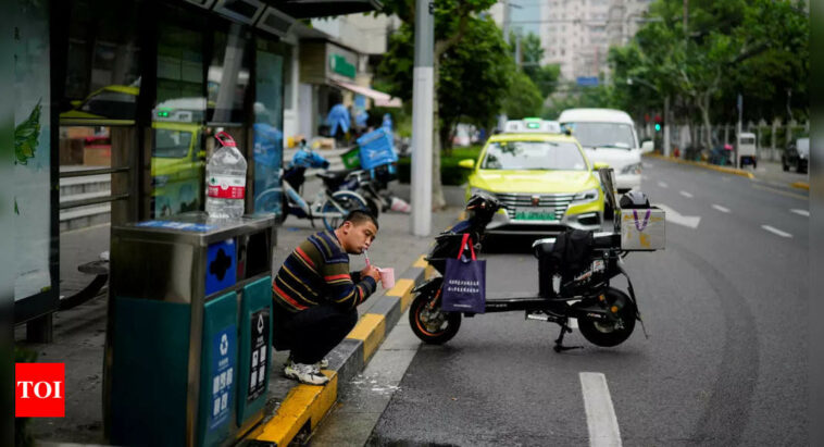 A rural migrant's ordeal in locked-down Shanghai