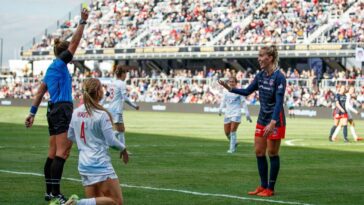 'Absolute madness': NWSL's poor refereeing has no easy fix