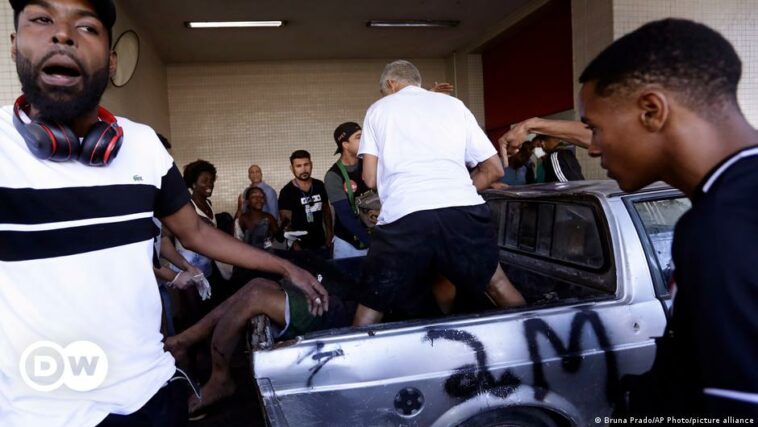 Brazil: Police raid on a favela in Rio leaves over 20 dead