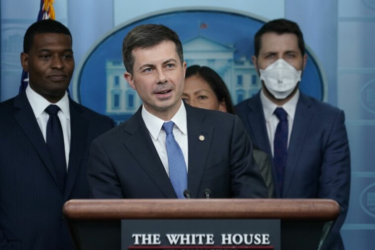 Buttigieg calls for a Marshall Plan-style rebuilding of Ukraine