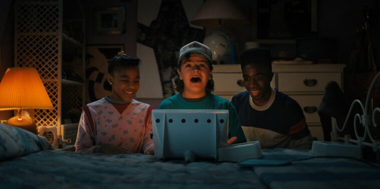 STRANGER THINGS, from left: Priah Ferguson, Gaten Matarazzo, Caleb McLaughlin, (Season 4, aired May 27, 2022). ph: Netflix / Courtesy Everett Collection