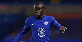 Man Utd keen on landing Chelsea midfielder?