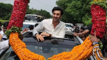 Ranbir Kapoor, Ayan Mukerji and SS Rajamouli receive a grand welcome at Vishakapatnam