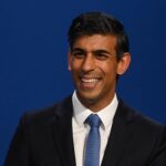 Rishi Sunak reveals that he will give his £400 energy rebate to charity