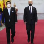 Joe Biden and Yoon Suk-yeol arrive for a state dinner at the National Museum of Korea in Seoul