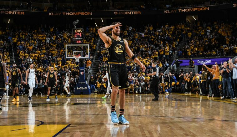 Warriors close out Mavs in Game 5, return to NBA Finals