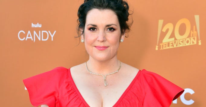 "Yellowjackets" Star Melanie Lynskey Opened Up About Her Past Eating Disorder And The Ex-Boyfriend Who Helped Her Through It