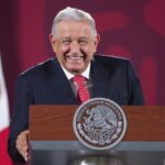 AMLO comparte vídeo de Ted Cruz y se burla de él como títere de la NRA