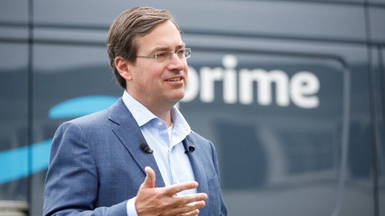 Amazon Consumer Business CEO Dave Clark Resigns After 23 Years of Service, Replacement to Be Named Soon