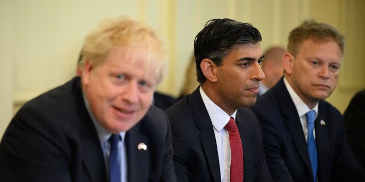 Anti-Corruption Chief Who Quit Over Partygate Warns Boris Johnson Must “Stop Splurging Money”