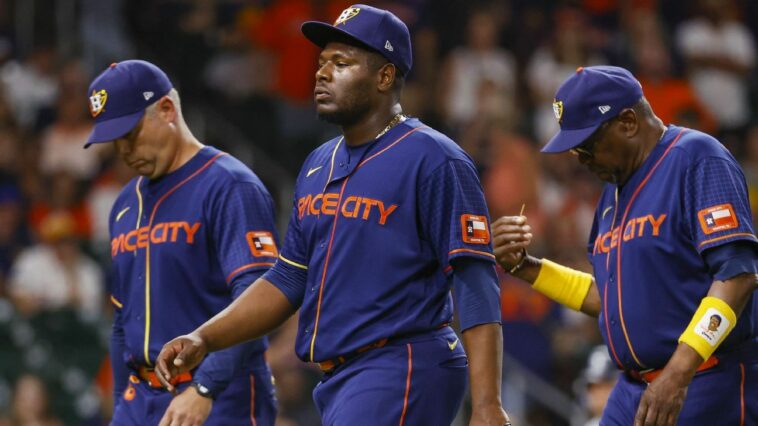 Astros' Neris, Baker suspended after M's dust-up