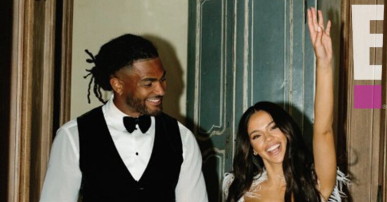 Bachelor Nation's Sydney Hightower Marries NFL Player Fred Warner: See Their Wedding Pics - E! Online