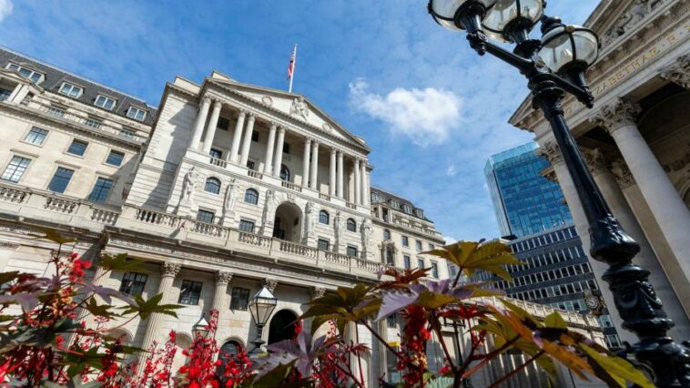 Bank of England raises interest rates by 0.25 percentage points