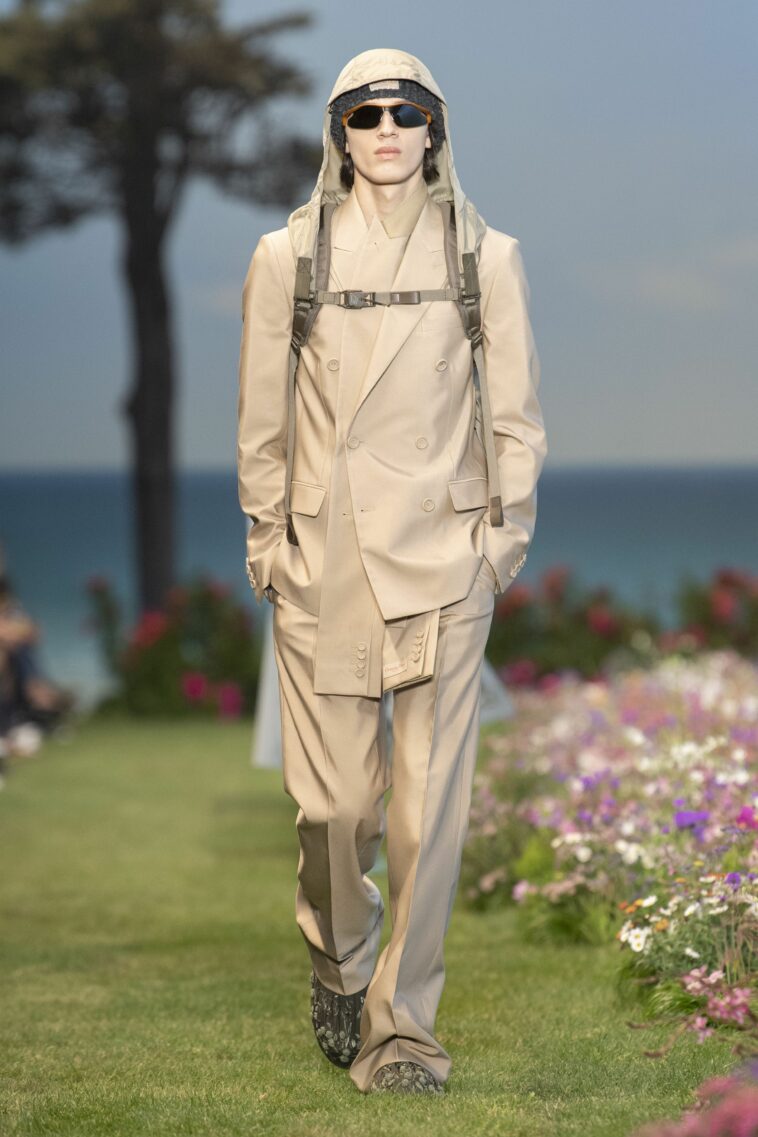 Dior Sends Models Down Bucolic Garden Runway for Men’s Paris Fashion Week