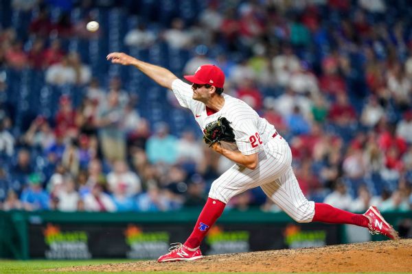 Ex-top pick Appel, 30, makes MLB debut for Phils