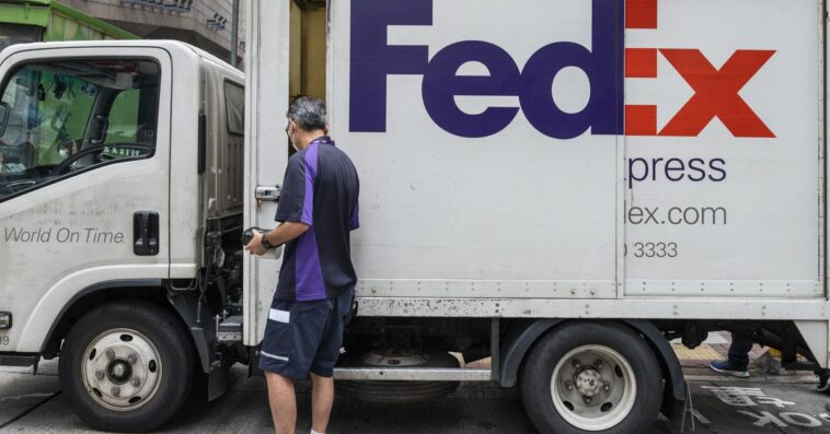 FedEx will soon photograph your package to prove it was delivered