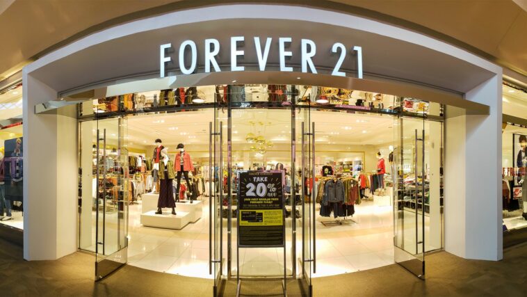 Forever 21 Takes Third Crack at China With New Bricks and Mortar Store