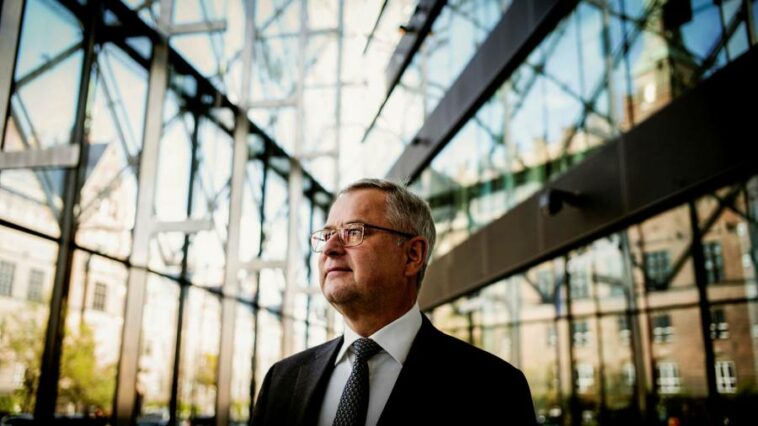 Global trade is not going into reverse, says Maersk boss