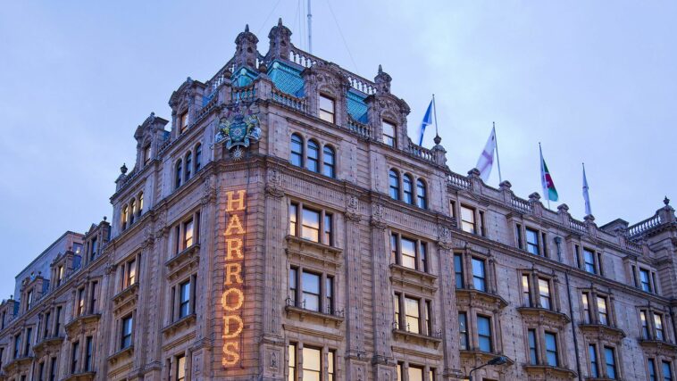 Harrods Delays Summer Sale as New Season’s Goods Slow to Arrive