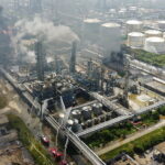 Huge Fire Breaks Out at Sinopec’s Shanghai Complex, Leaving 1 Dead