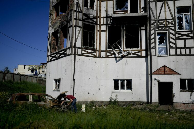 Live updates | Russia: our troops control swaths of Ukraine