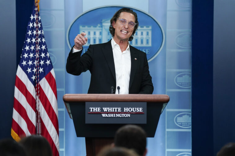 Matthew McConaughey lobbies up for gun push