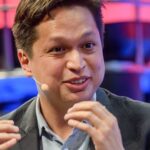 Pinterest CEO Ben Silbermann is stepping down and the stock is up