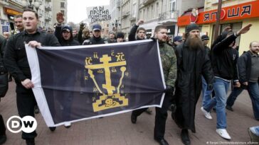 Russia's far-right divided on Ukraine war