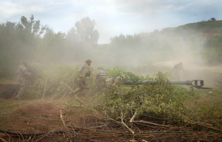 Russians focus firepower to seize 2 villages in east Ukraine