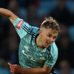 Sam Curran took five for 30 as Surrey maintained their strong start in the Vitality Blast