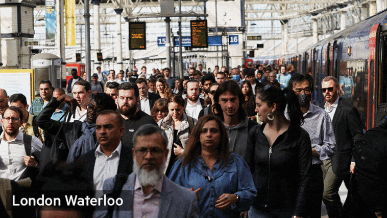 UK rail bosses push for job cuts as strike talks resume