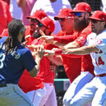 Watch: Angels, Mariners benches clear for brawl