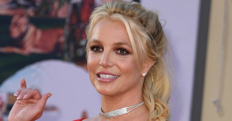 Britney Spears Sings a New Version of "Baby One More Time" in Home Video