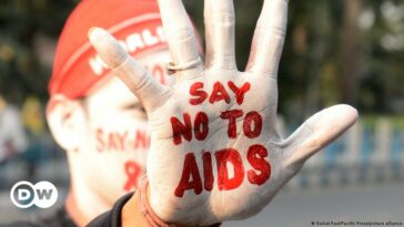 Canada: Global AIDS conference kicks off amid fury over visas