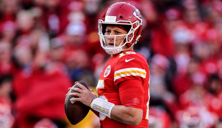 Chiefs' Patrick Mahomes more concerned with Super Bowls than salary