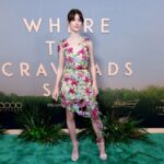 Daisy Edgar-Jones Gets Whimsical in 3D Floral Gucci Dress at ‘Where the Crawdads Sing’ Premiere