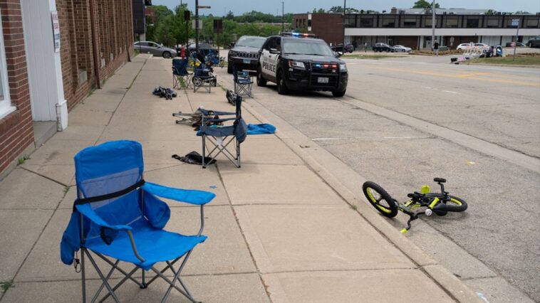 Death Toll in Chicago-Area July 4th Parade Shooting Rises to Seven People