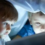 News Picture: Half of Parents Don't Realize Impact of Screens on Kids' Vision