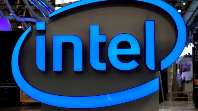 Intel plans to make chips for Taiwan’s MediaTek to keep up with Asian manufacturing rivals