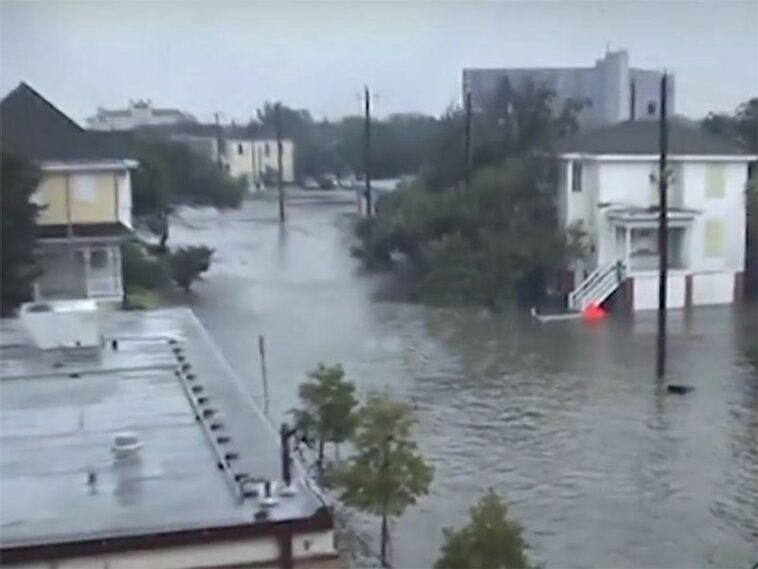 News Picture: It's Hurricane Season, So Get Your Storm Medical Kit Together