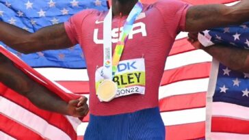 Kerley leads U.S. sweep of 100 meters at worlds