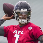 Marcus Mariota has sizable lead in Falcons' QB competition