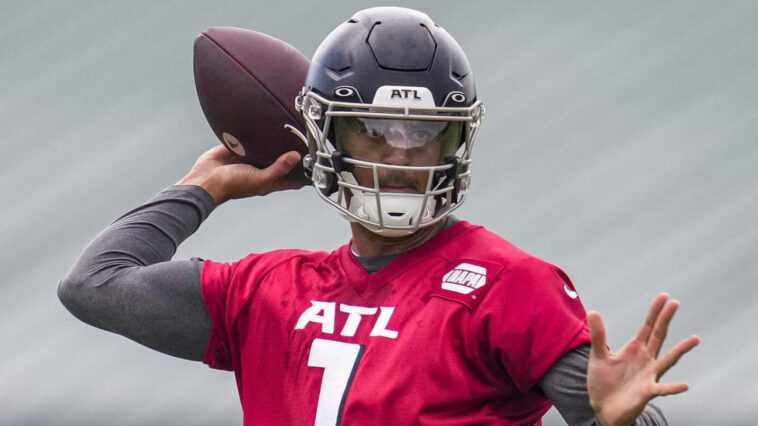 Marcus Mariota has sizable lead in Falcons' QB competition