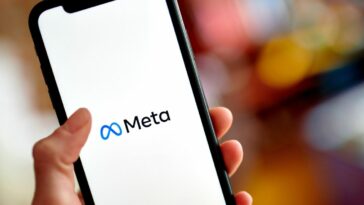 Meta sees first ever quarterly drop, misses estimates