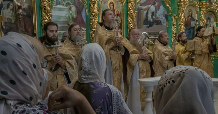 Priests in Ukrainian Orthodox Church Come Under Suspicion