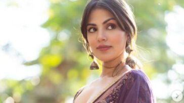 Rhea Chakraborty, Rhea Chakraborty fashion, Rhea Chakraborty news, Rhea Chakraborty sari look, Rhea Chakraborty celeb fashion, Rhea Chakraborty ethnic look, Rhea Chakraborty photoshoot, indian express news