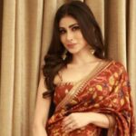 Mouni Roy, Mouni Roy travel, Mouni Roy travelling, Mouni Roy Amritsar, Mouni Roy pictures, Mouni Roy news, indian express news