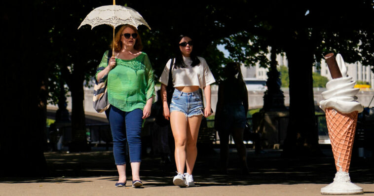 U.K. Heat Live Updates: Britain Braces for Its Hottest Day Ever