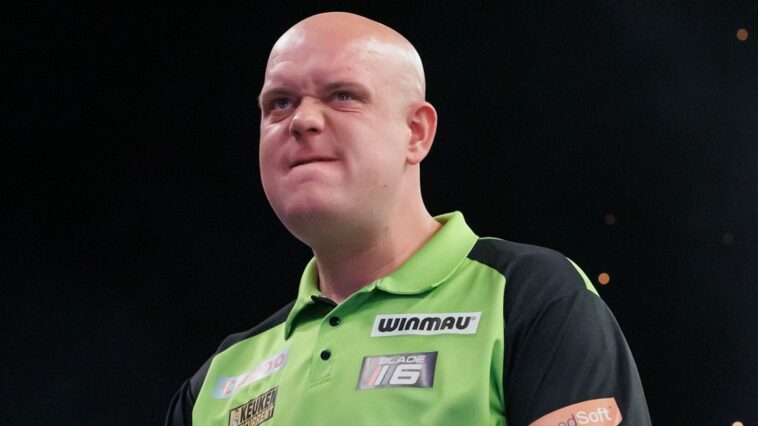 World Matchplay Darts: Michael van Gerwen muddles past Adrian Lewis as Joe Cullen pulls off astonishing 10-2 victory