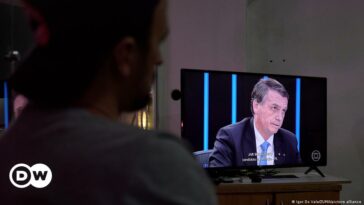 Brazil: Bolsonaro, Lula trade blows ahead of election